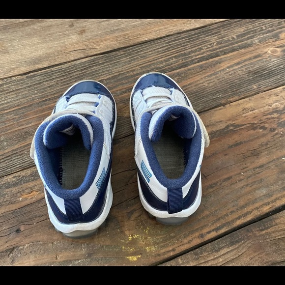 Jordan 11 Retro - Picture 8 of 8